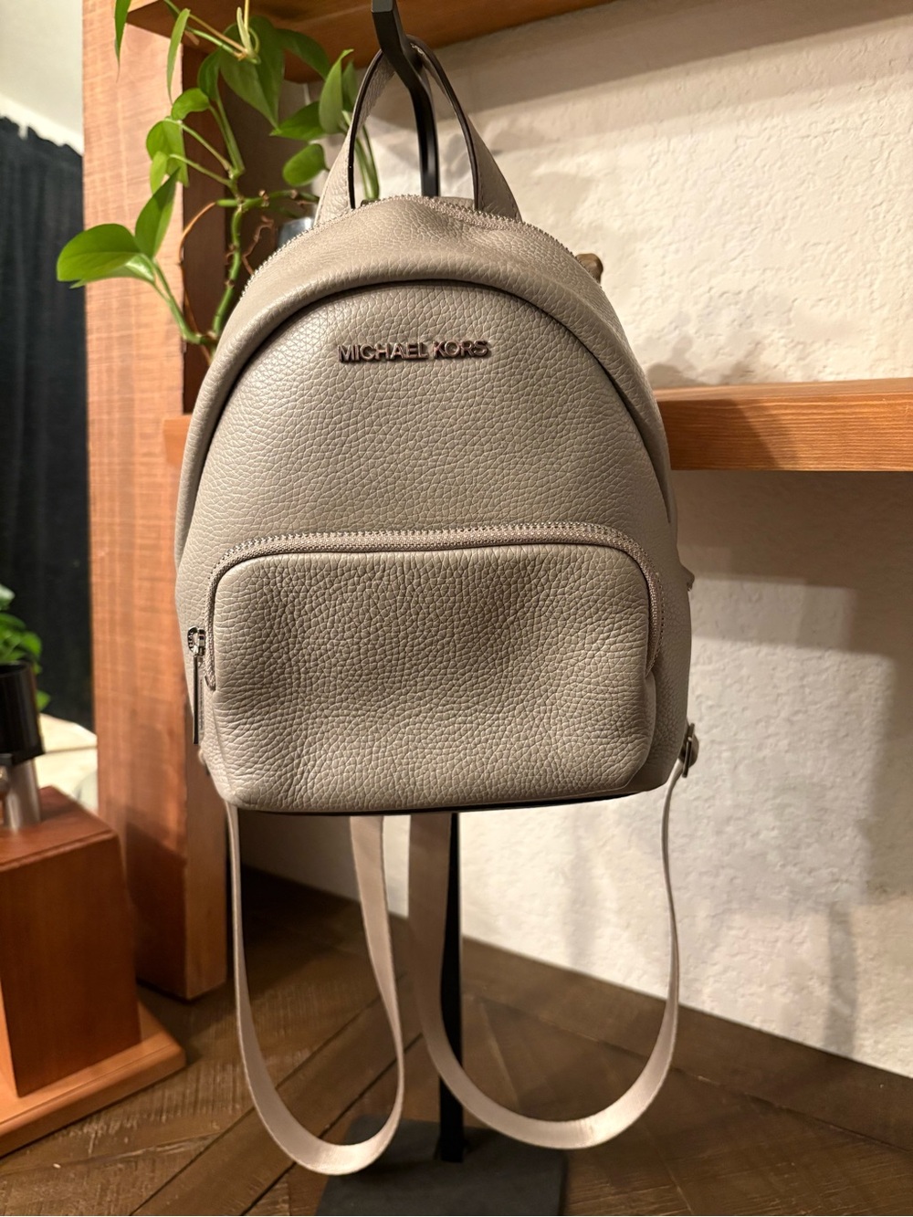 Michael Kors Pebbled Leather Mini Backpack NWOT Dove Gray Silver Hardware - Picture 2 of 9